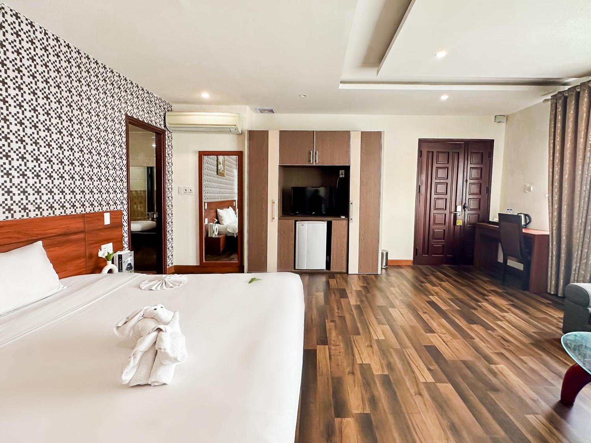Quoc Cuong Center Da Nang Hotel By Haviland Exterior photo